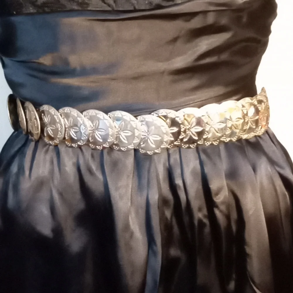 Silver starfish stretch belt .Vintage one of a kind. Rare Htf.